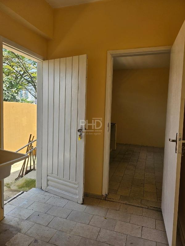 Casa, 2 quartos, 240 m² - Foto 15