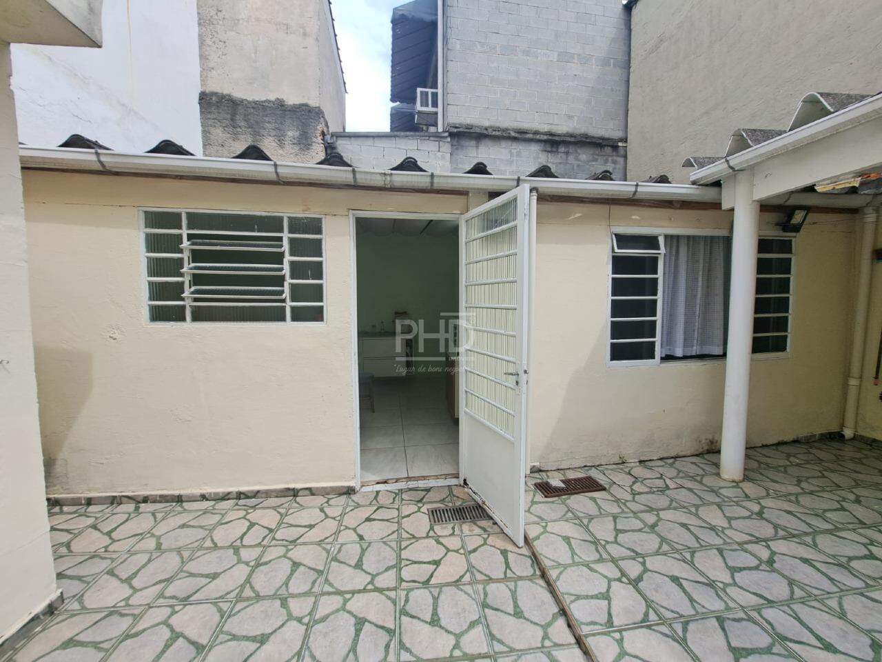 Casa, 4 quartos, 261 m² - Foto 30