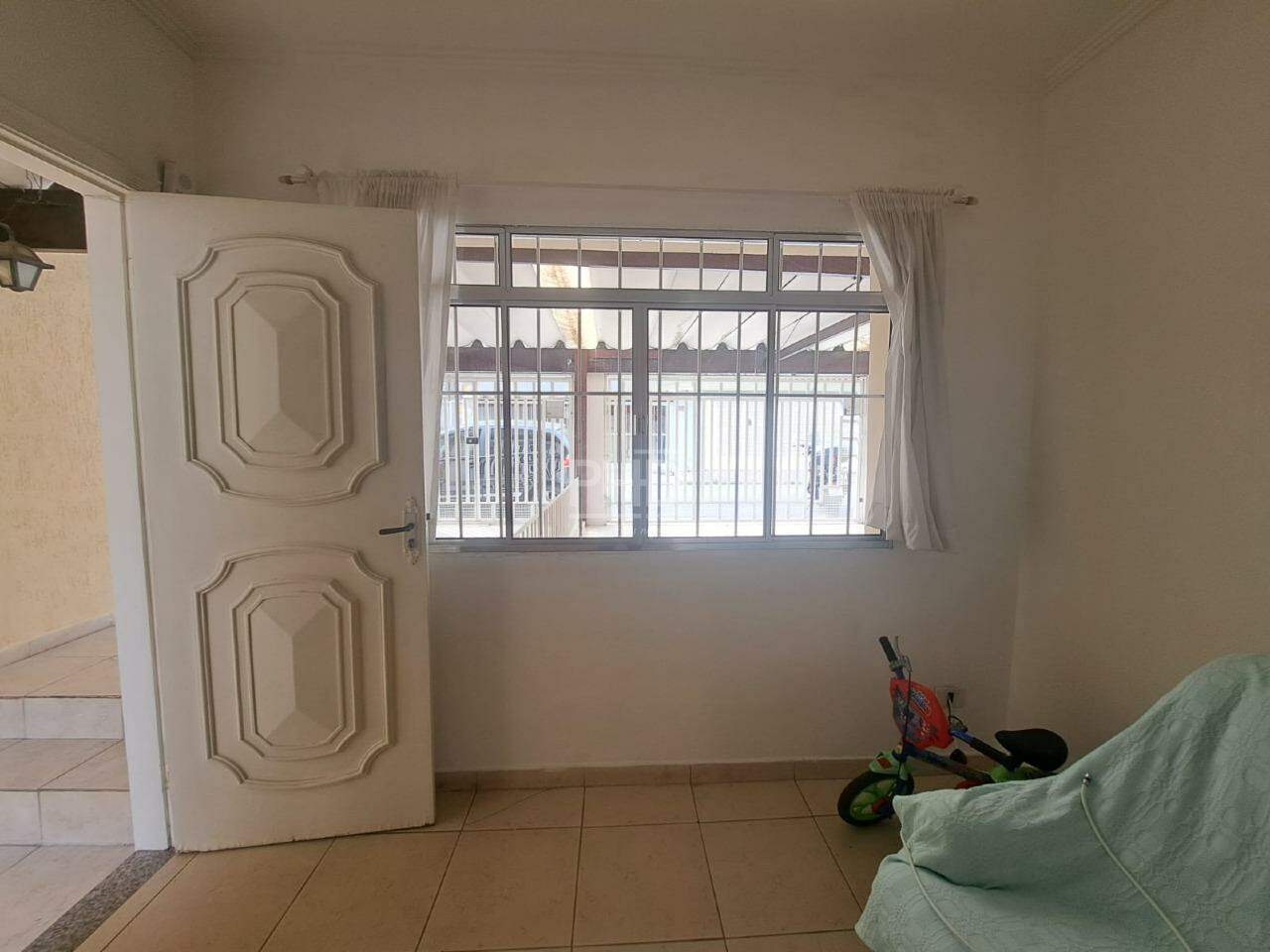 Casa, 4 quartos, 261 m² - Foto 4