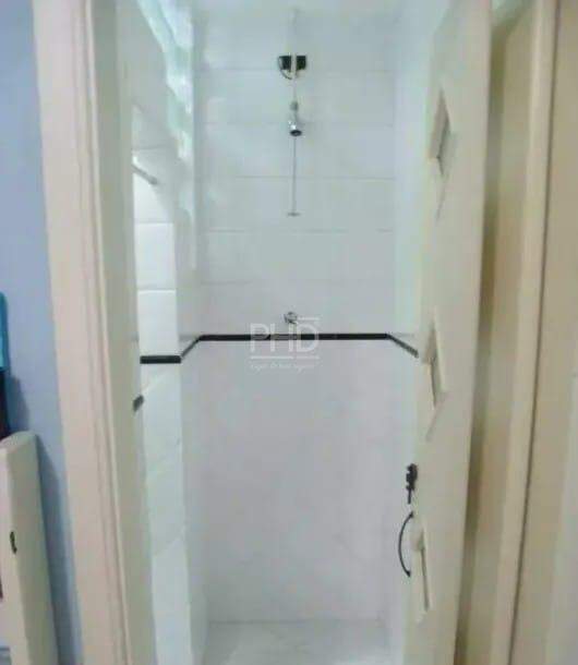 Casa para alugar com 2 quartos, 200m² - Foto 13