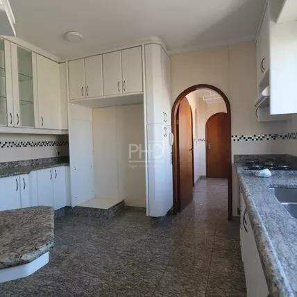 Apartamento para alugar com 2 quartos, 130m² - Foto 10