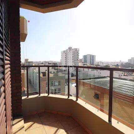 Apartamento para alugar com 2 quartos, 130m² - Foto 41