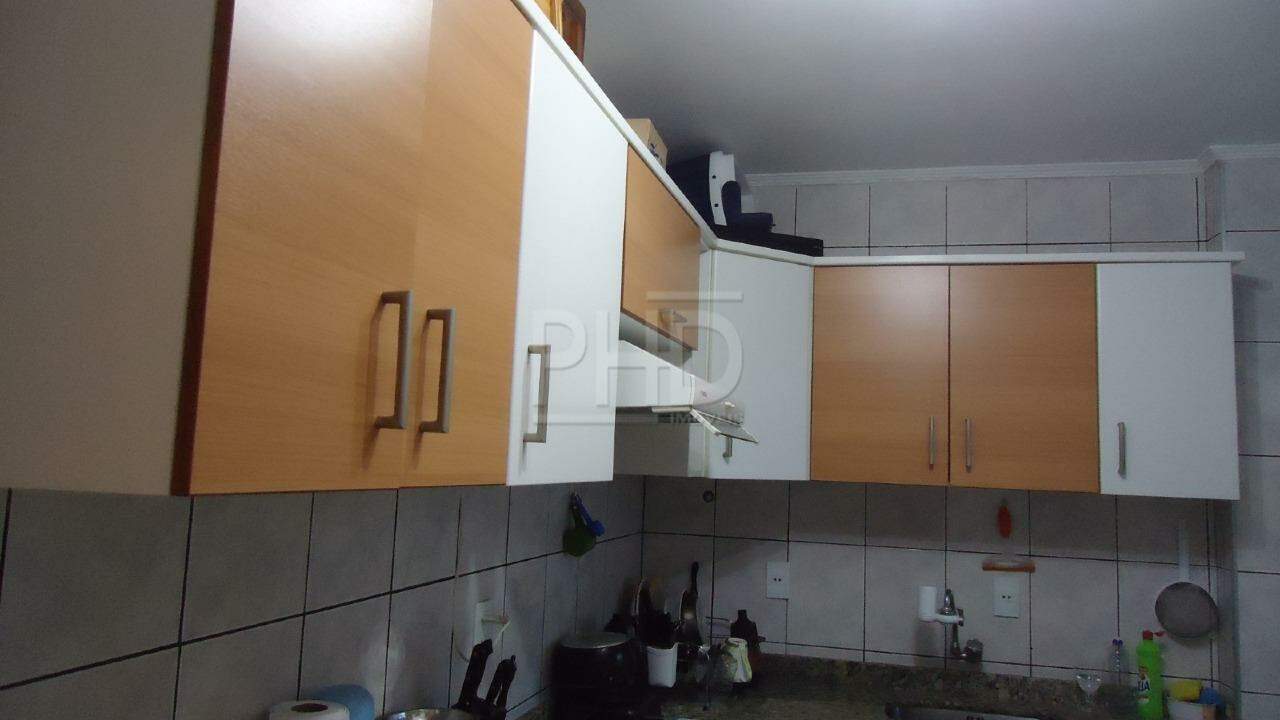 Apartamento à venda com 2 quartos, 69m² - Foto 7