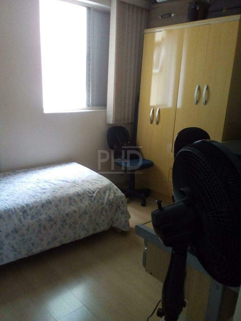 Apartamento à venda com 2 quartos, 69m² - Foto 15