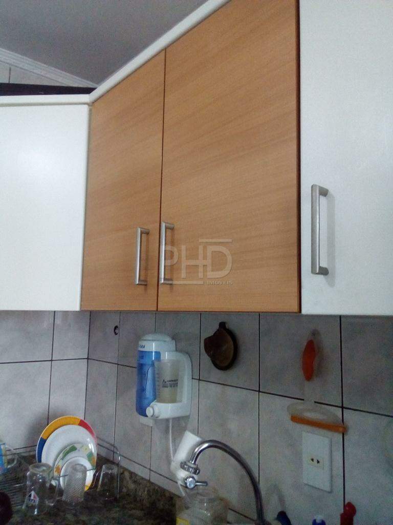 Apartamento à venda com 2 quartos, 69m² - Foto 9