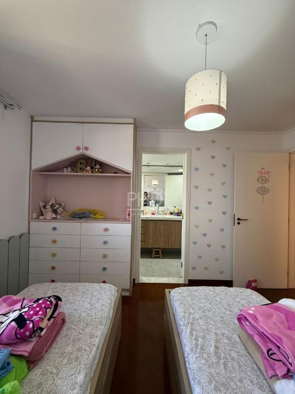 Apartamento, 5 quartos, 200 m² - Foto 31