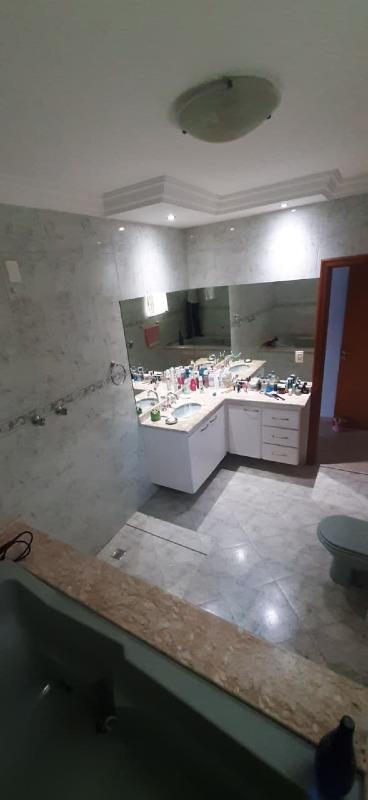 Casa, 4 quartos, 284 m² - Foto 25