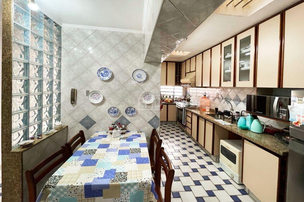 Sobrado, 4 quartos, 219 m² - Foto 4