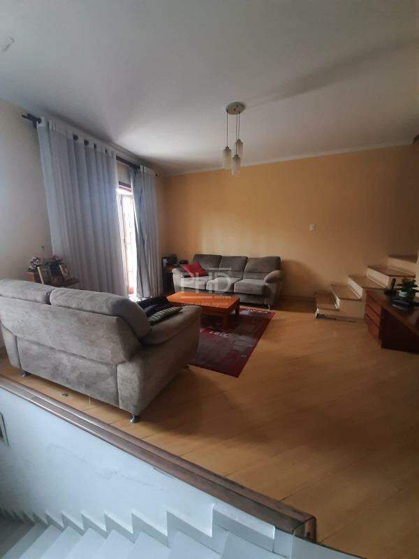 Sobrado, 3 quartos, 178 m² - Foto 1
