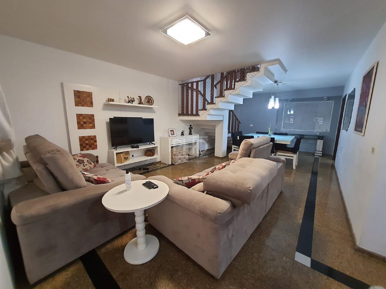 Sobrado, 3 quartos, 269 m² - Foto 3