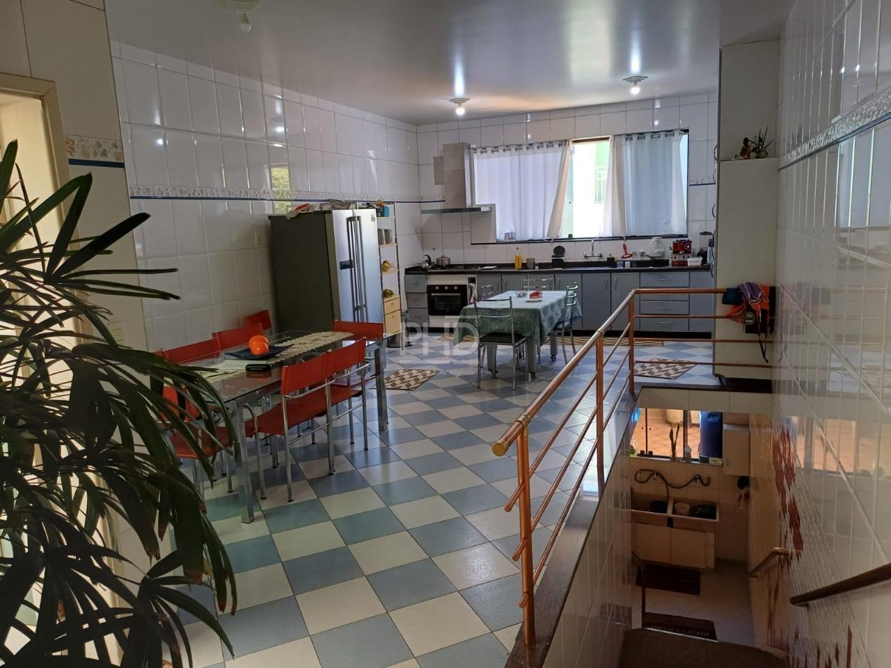 Sobrado, 3 quartos, 300 m² - Foto 2