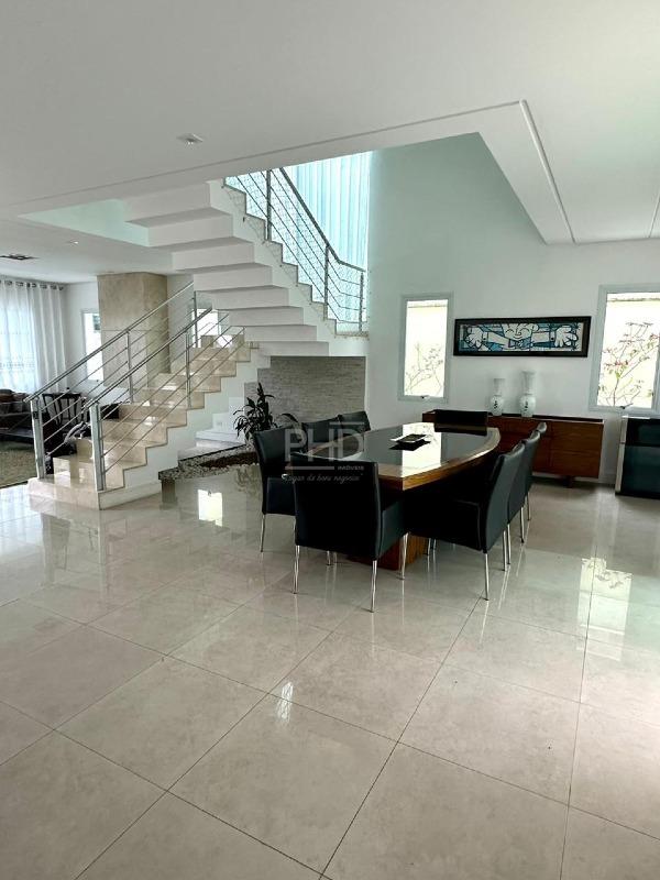 Sobrado, 4 quartos, 423 m² - Foto 1