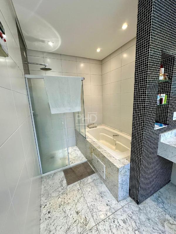 Sobrado, 4 quartos, 423 m² - Foto 31