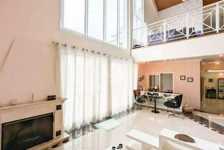 Sobrado, 5 quartos, 600 m² - Foto 1