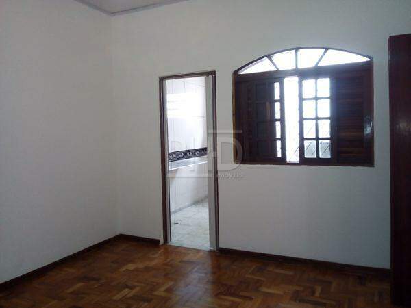 Sobrado à venda com 4 quartos, 220m² - Foto 15