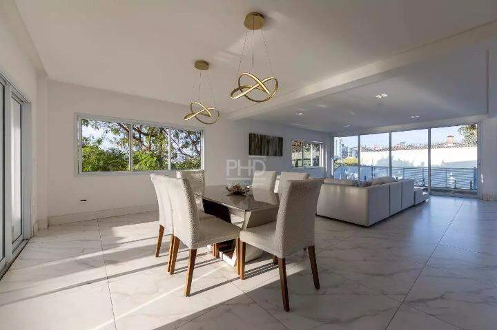 Sobrado, 5 quartos, 440 m² - Foto 3