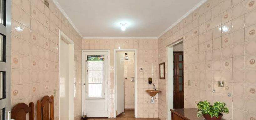 Sobrado, 3 quartos, 370 m² - Foto 1