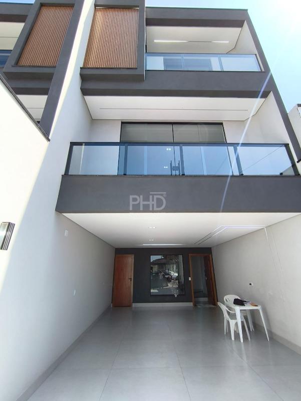 Sobrado, 3 quartos, 200 m² - Foto 1