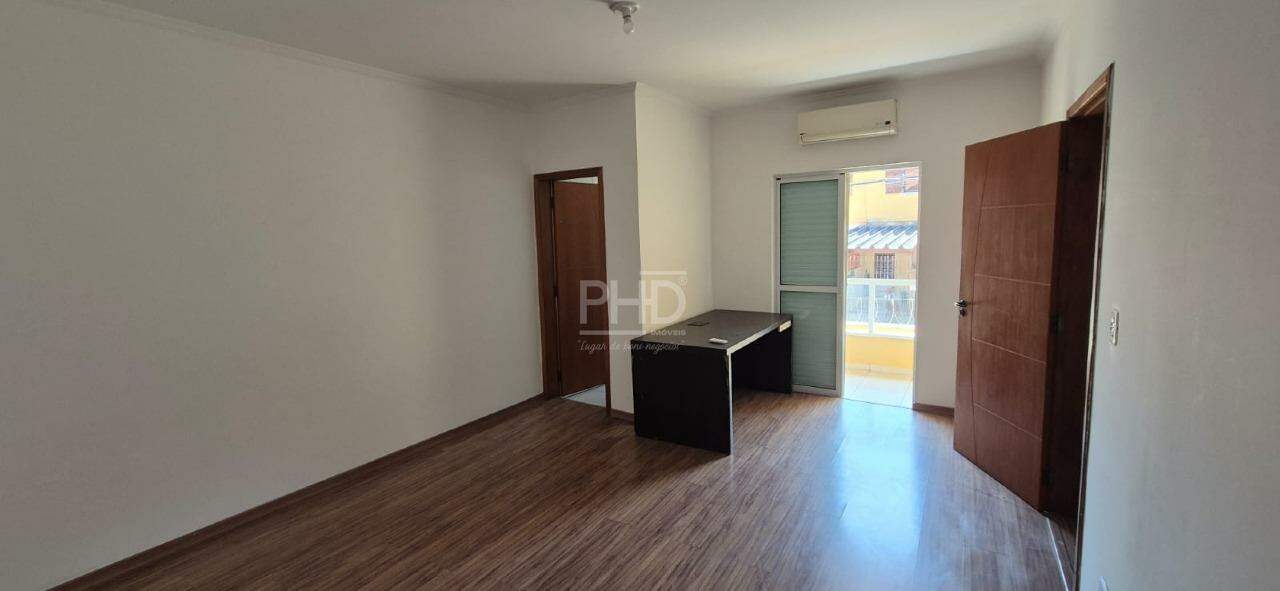 Sobrado, 3 quartos, 164 m² - Foto 2
