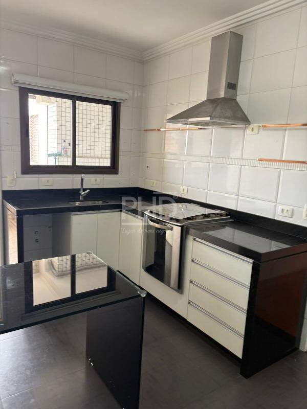 Apartamento, 3 quartos, 220 m² - Foto 3