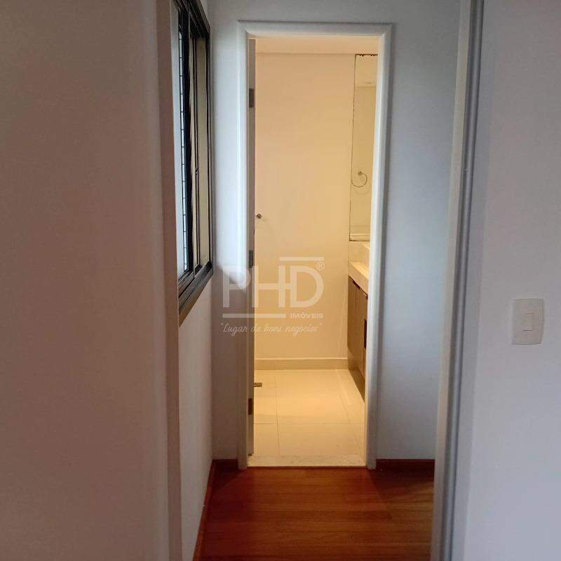 Apartamento, 3 quartos, 220 m² - Foto 12