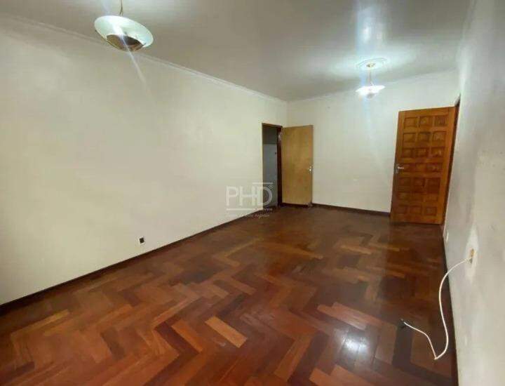Casa, 3 quartos, 370 m² - Foto 3