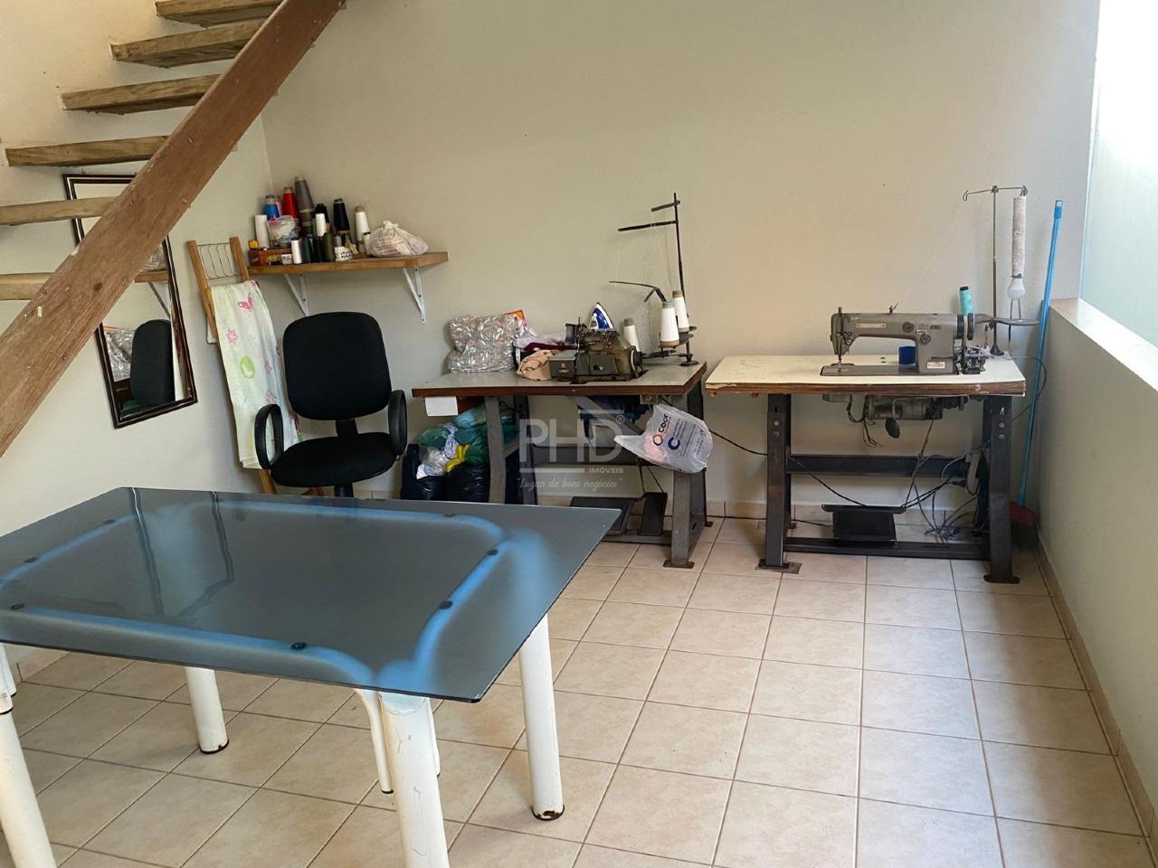 Sobrado, 3 quartos, 300 m² - Foto 34