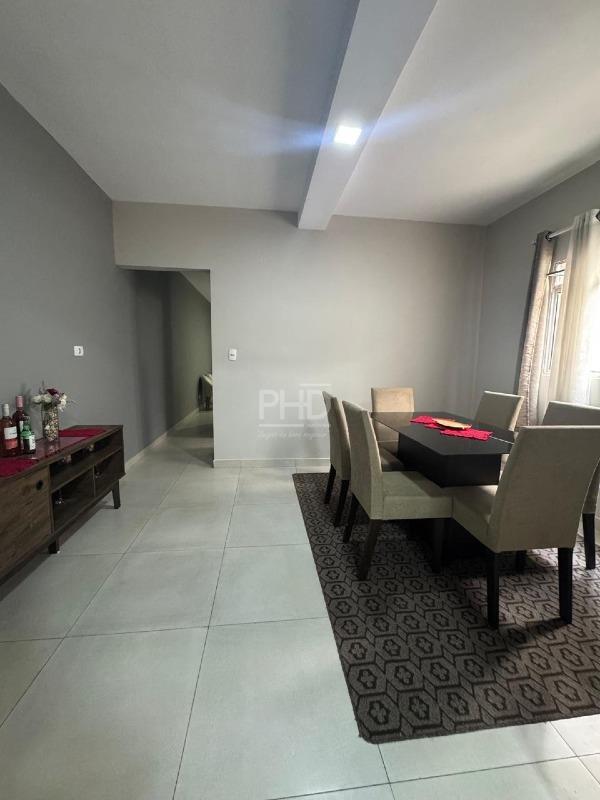 Sobrado, 3 quartos, 176 m² - Foto 1