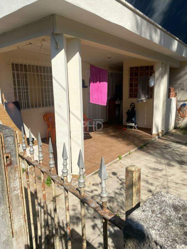 Casa, 4 quartos, 153 m² - Foto 1