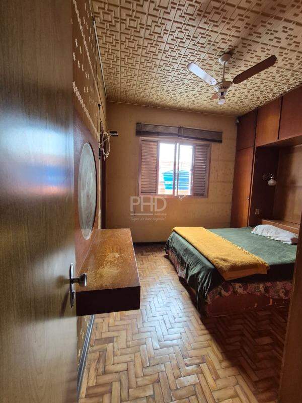 Casa, 3 quartos, 242 m² - Foto 17