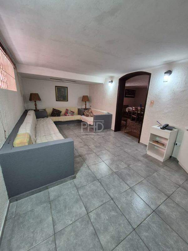 Casa, 3 quartos, 242 m² - Foto 9