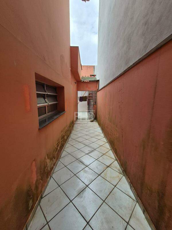 Casa, 3 quartos, 242 m² - Foto 41