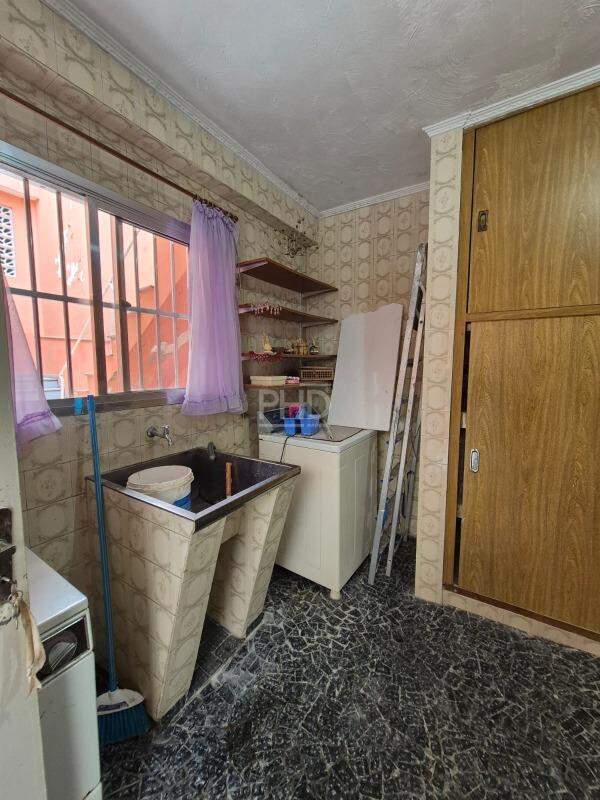 Casa, 3 quartos, 242 m² - Foto 28