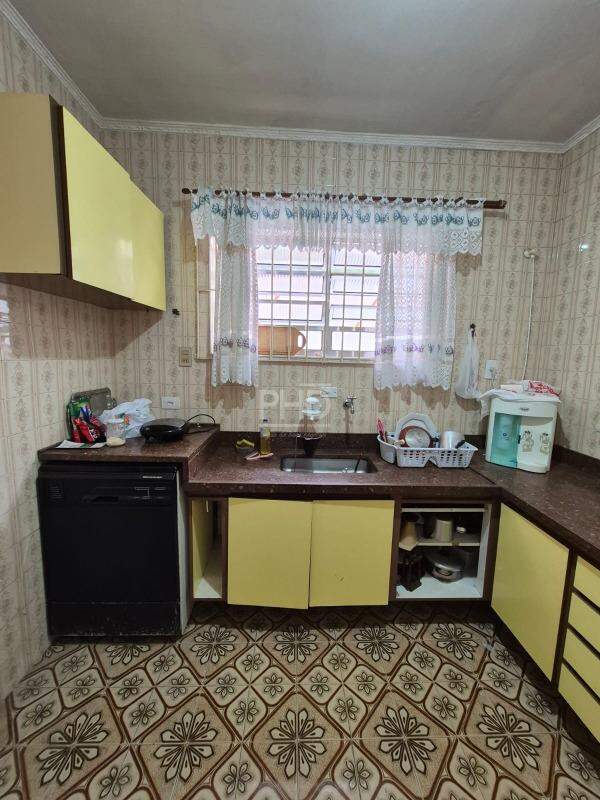 Casa, 3 quartos, 242 m² - Foto 11