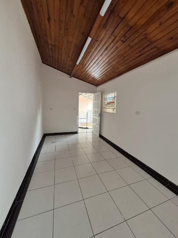 Casa, 3 quartos, 250 m² - Foto 36