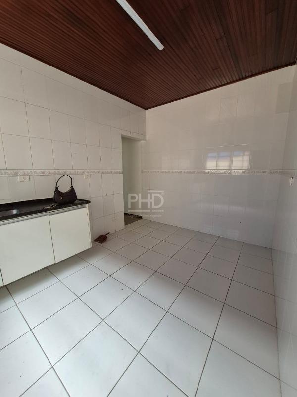 Casa, 3 quartos, 250 m² - Foto 6