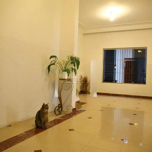 Sobrado, 4 quartos, 243 m² - Foto 2