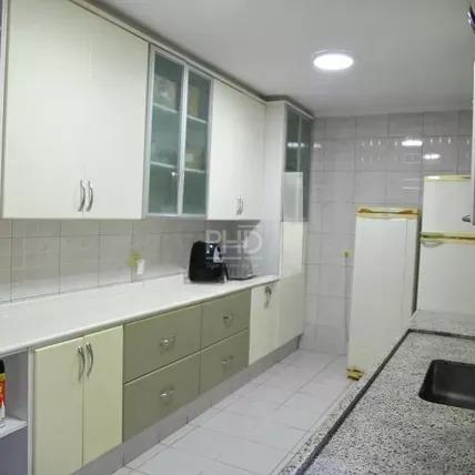 Sobrado, 4 quartos, 243 m² - Foto 8