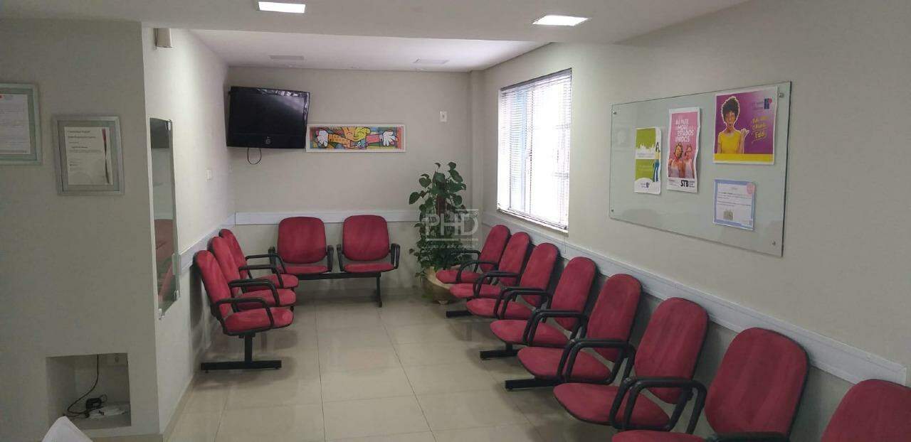 Prédio Inteiro - Foto 1