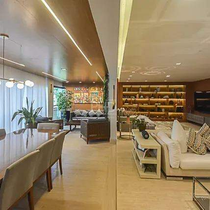 Apartamento, 3 quartos, 242 m² - Foto 1