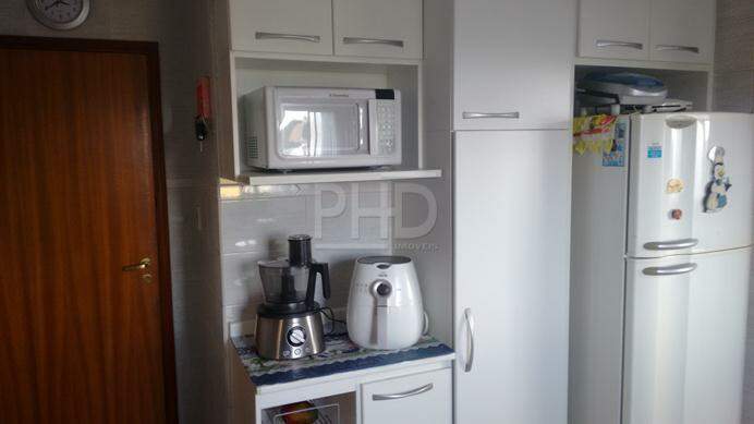 Apartamento à venda com 3 quartos, 86m² - Foto 11