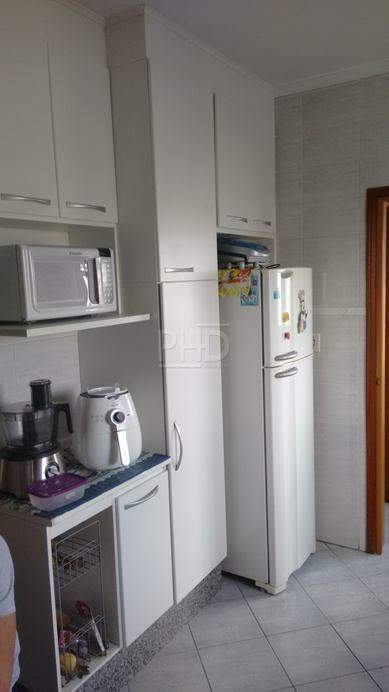 Apartamento à venda com 3 quartos, 86m² - Foto 13