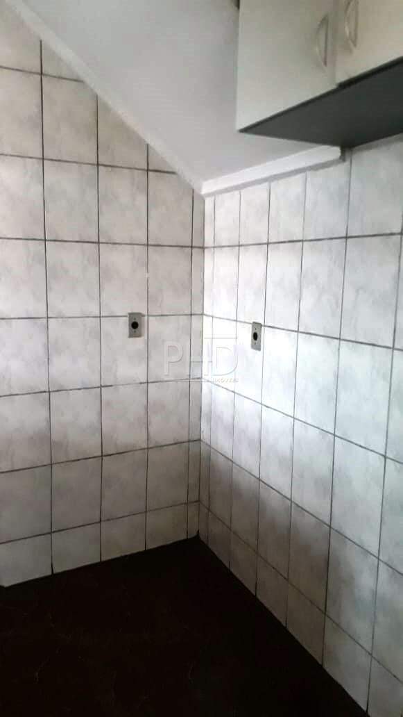 Sobrado à venda com 2 quartos, 242m² - Foto 9