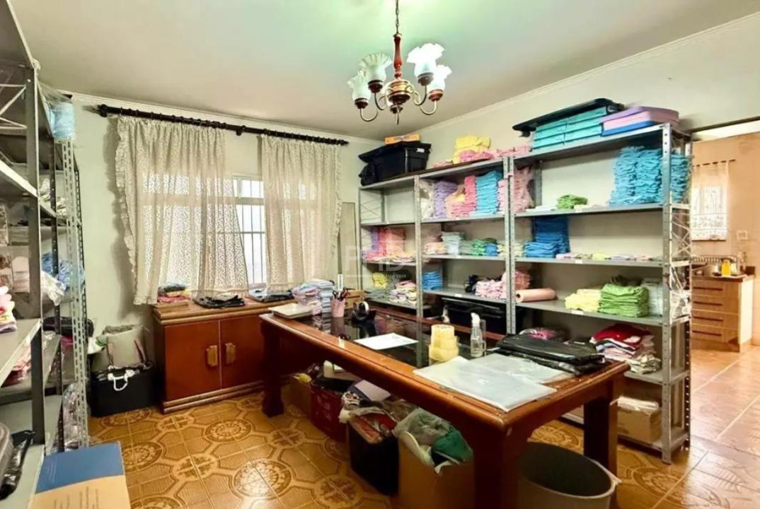 Sobrado, 3 quartos, 238 m² - Foto 4