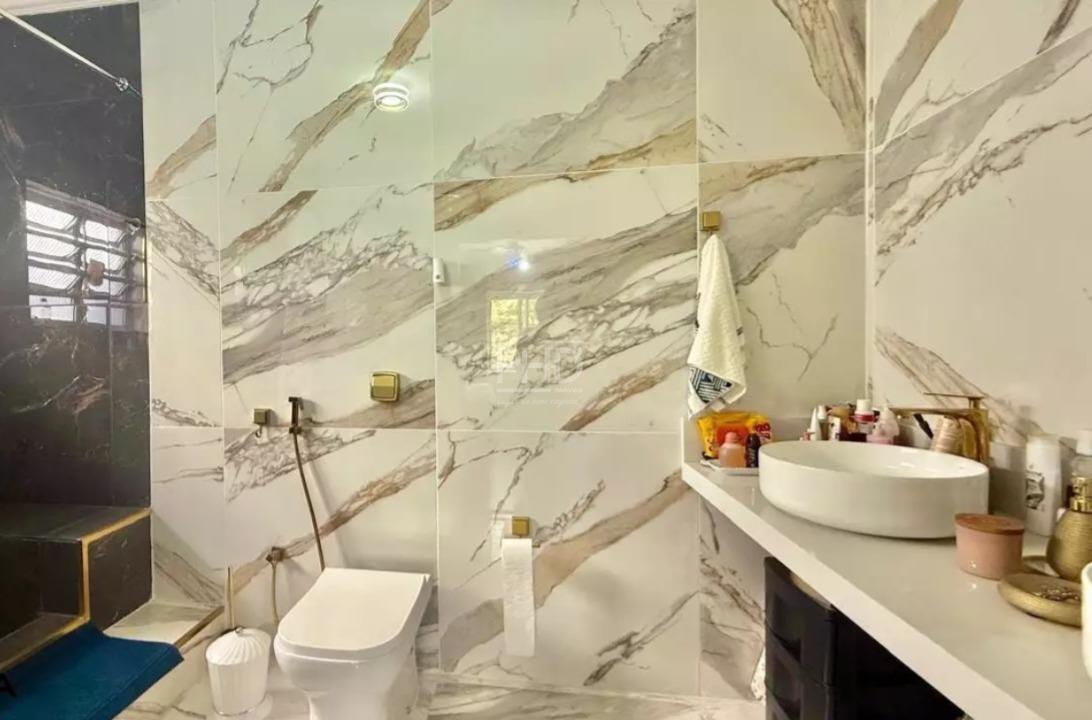 Sobrado, 3 quartos, 238 m² - Foto 17