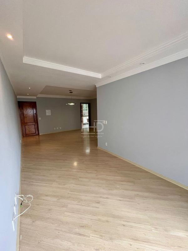 Apartamento, 3 quartos, 106 m² - Foto 2