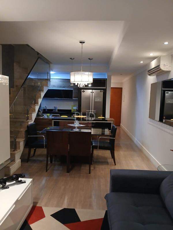 Cobertura, 3 quartos, 170 m² - Foto 1