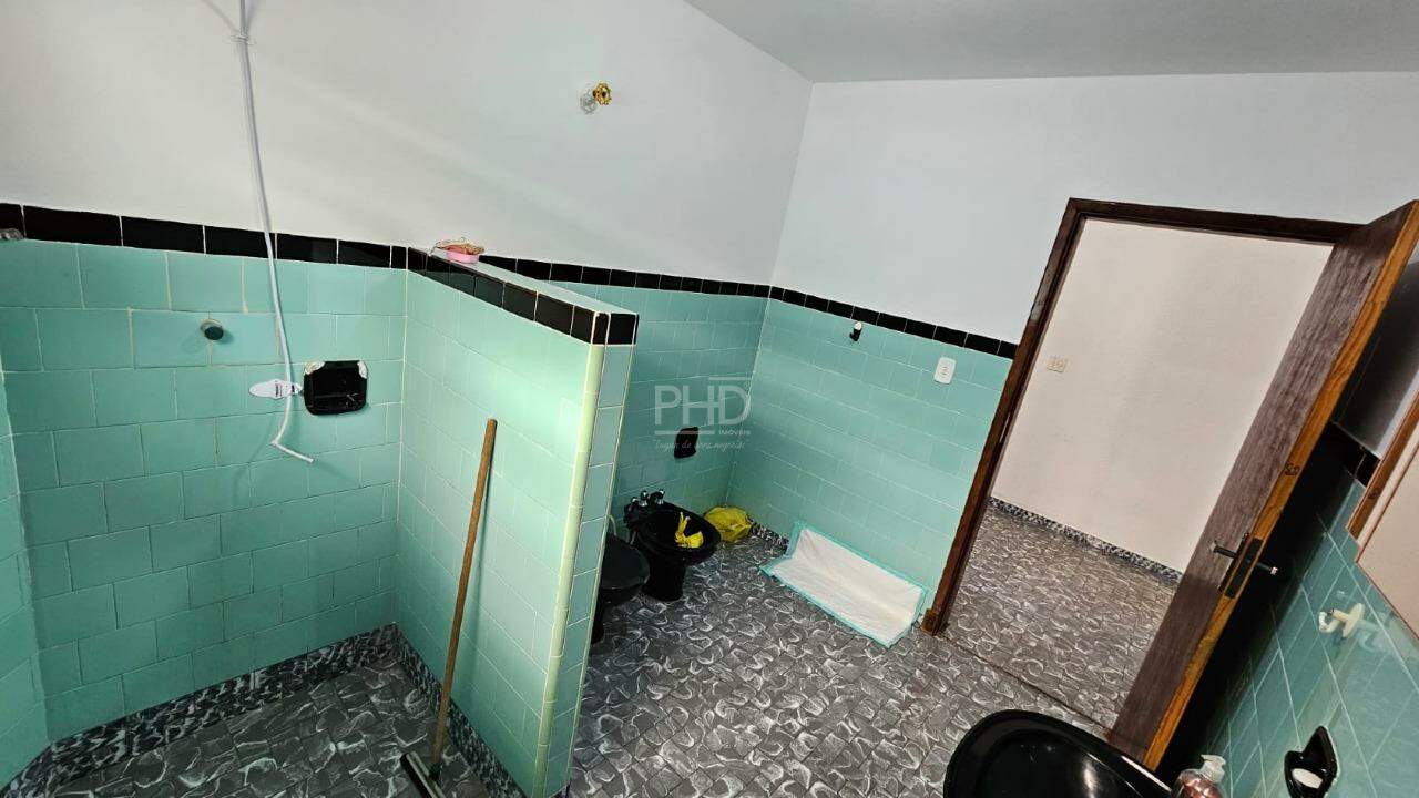 Casa, 2 quartos, 252 m² - Foto 11