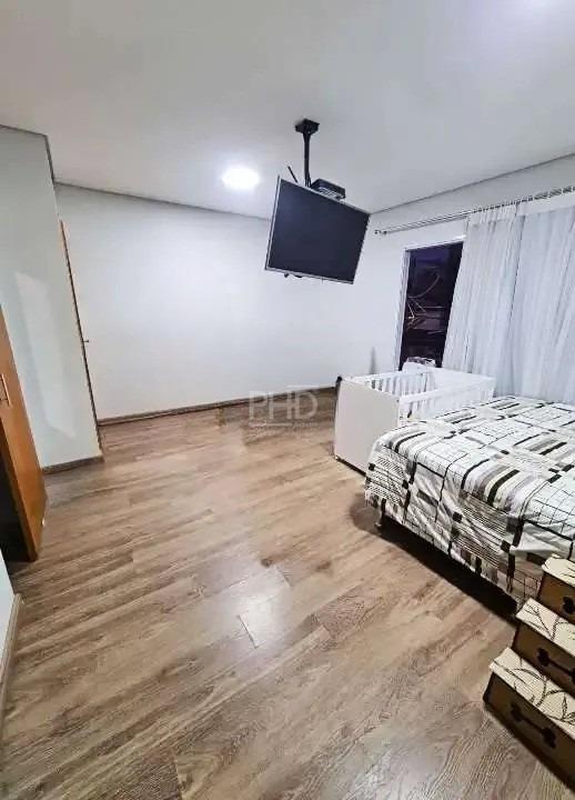 Sobrado, 3 quartos, 274 m² - Foto 4