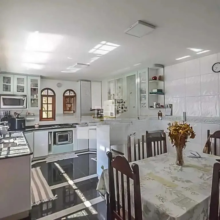 Casa, 3 quartos, 307 m² - Foto 5